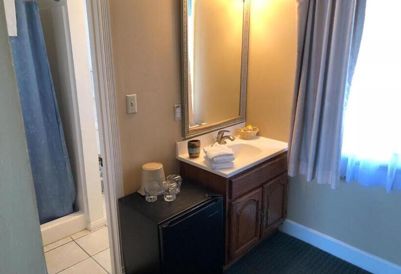 סוויטה, Cliff House Inn