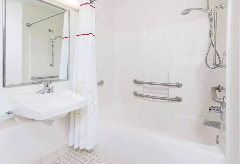 身障者適用スイートルーム, Mainstay Suites Greensboro