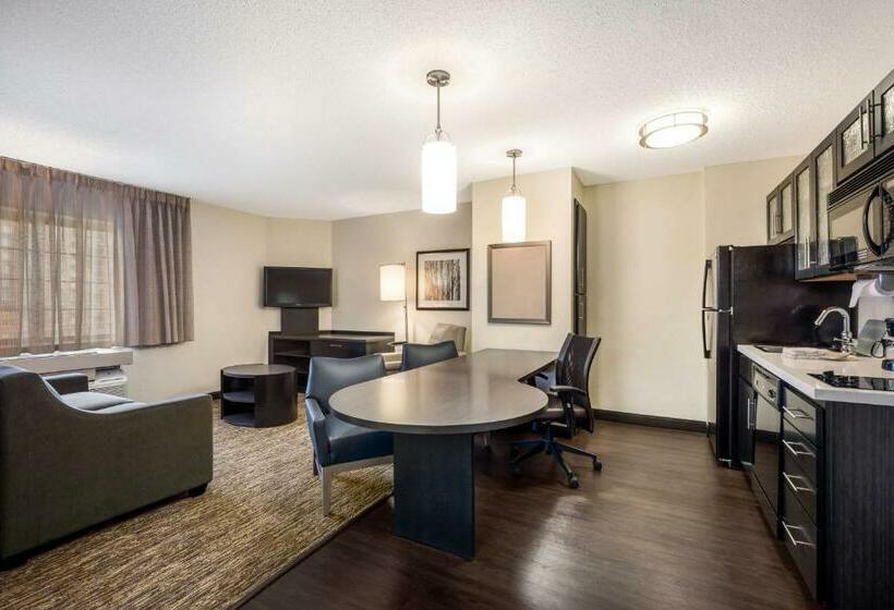 جناح, Sonesta Simply Suites Salt Lake City Airport
