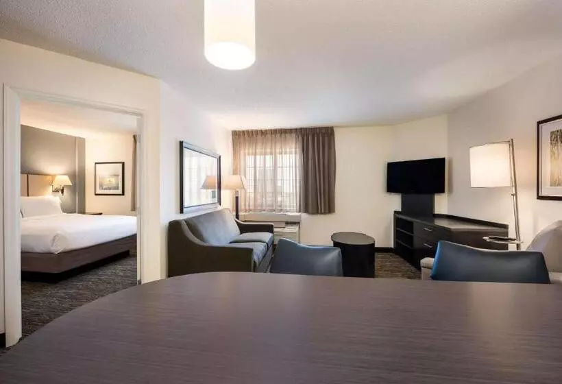 سوییت, Sonesta Simply Suites Salt Lake City Airport