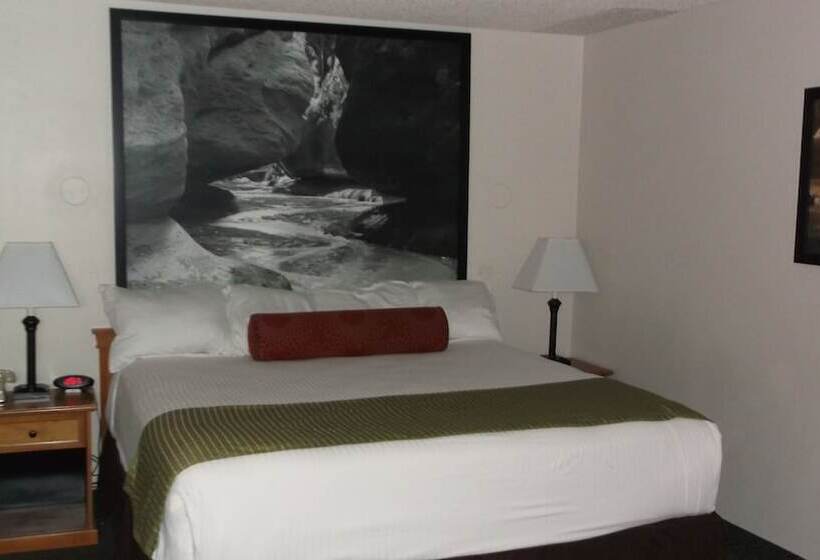 スイート, Super 8 By Wyndham Salina/scenic Hills Area