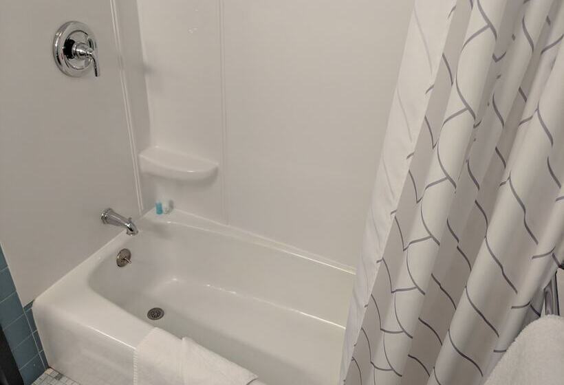 Номер Стандарт 2 Двуспальные Кровати, Terrace Bay Hotel   Lakefront
