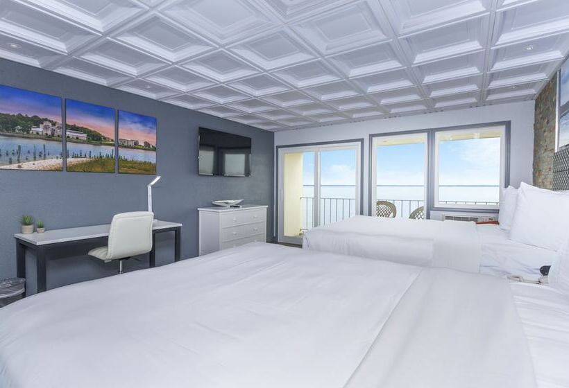 带2个双人床的标准工作室, Terrace Bay Hotel   Lakefront