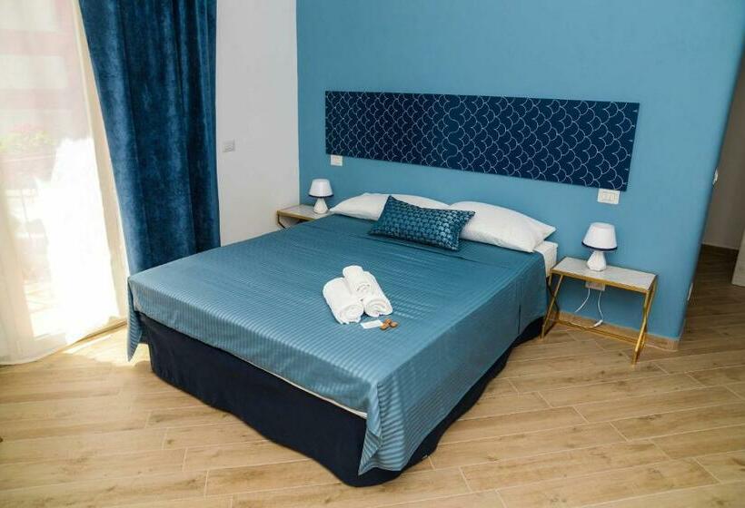 اتاق استاندارد با بالکن, ‘a Minnula