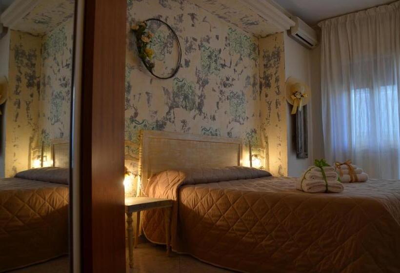 חדר סטנדרט עם מרפסת, La Casa Di Angy