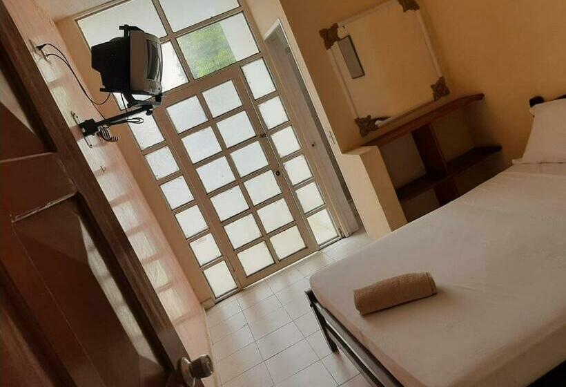 Номер Стандарт, Es Lancers, Melgar