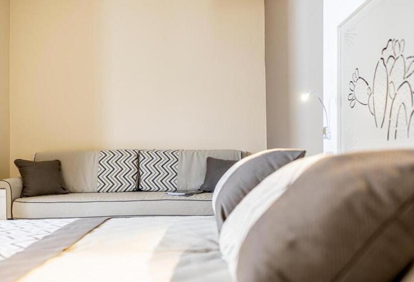 オーシャンビュースーペリアールーム, Lido Beach Phg