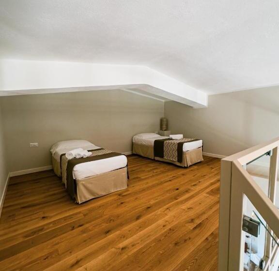 ジュニアスイート, Lido Beach Phg