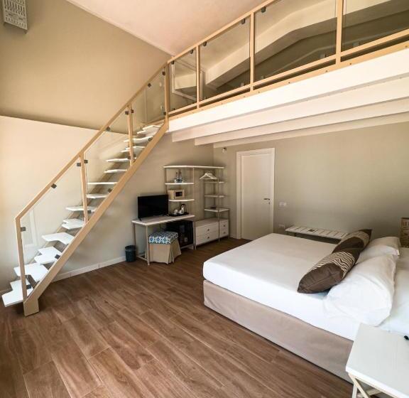 ジュニアスイート, Lido Beach Phg