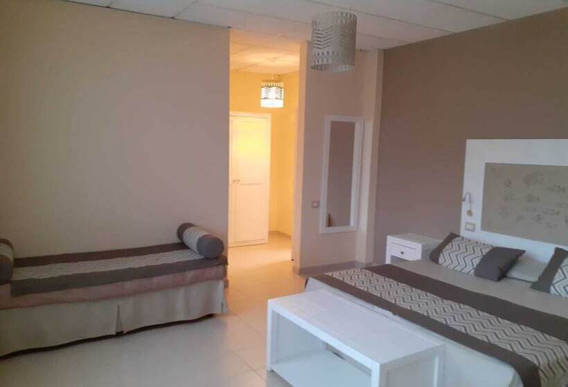 スタンダードトリプルルーム, Lido Beach Phg