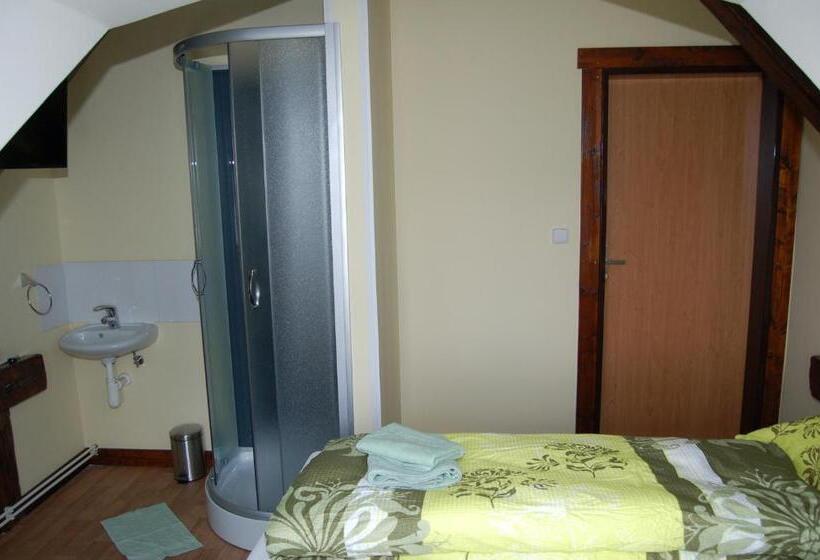 스탠다드 룸, Pudlov