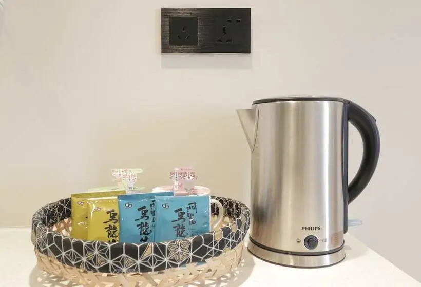 اتاق استاندارد سه نفره, Green Hotel Chiayi