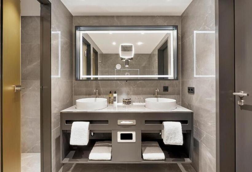 스위트, Hyperion Hotel Leipzig