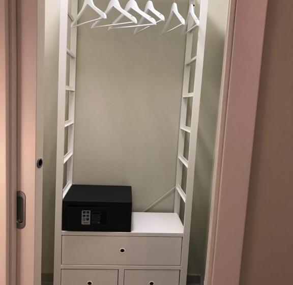 חדר דלוקס, Esmeralda Ss