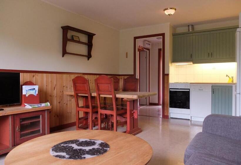 침실 2개 아파트, Tunet