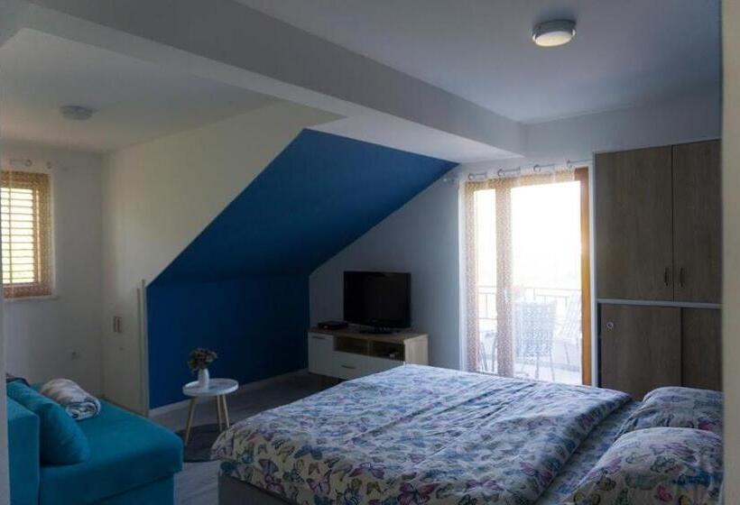 استودیوی استاندارد, Apartments Ena