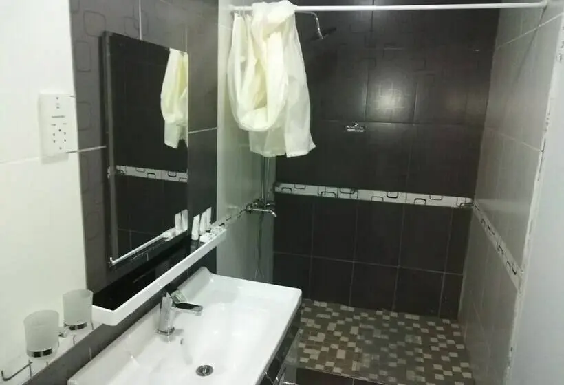 اتاق لوکس, Lalani Prestige Guesthouse
