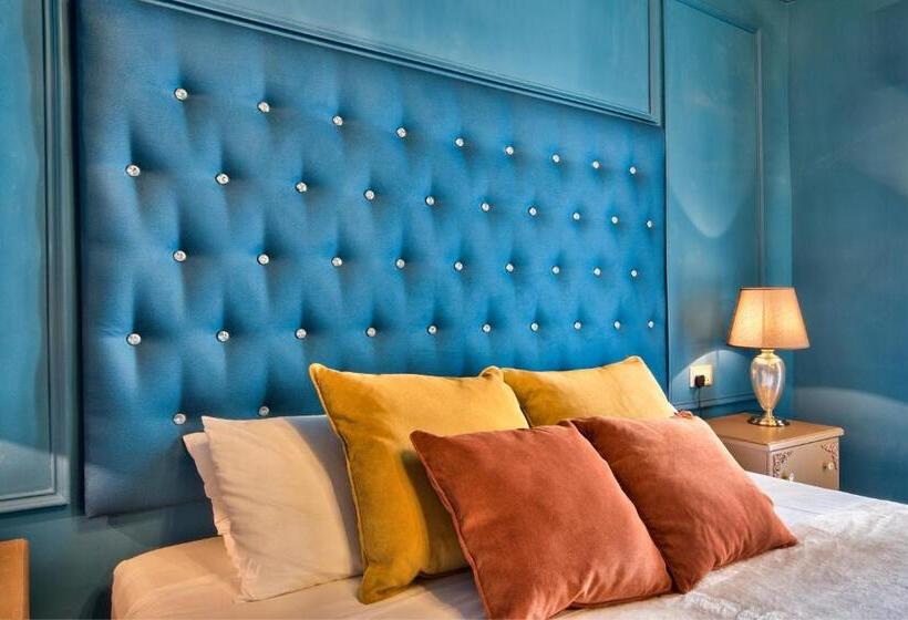 اتاق استاندارد با تخت بزرگ, Julina Boutique Living