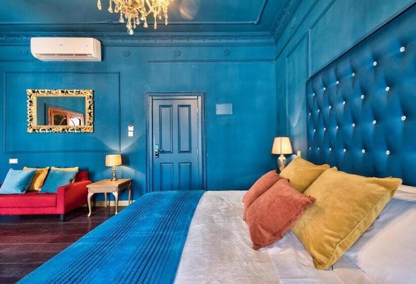 اتاق استاندارد با تخت بزرگ, Julina Boutique Living