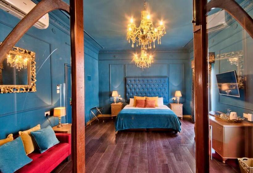 اتاق استاندارد با تخت بزرگ, Julina Boutique Living