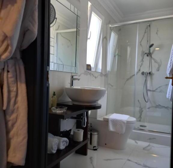 Suite with Terrace, Julina Boutique Living