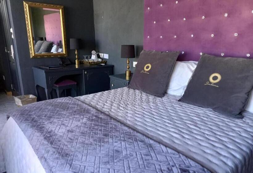 Suite with Terrace, Julina Boutique Living