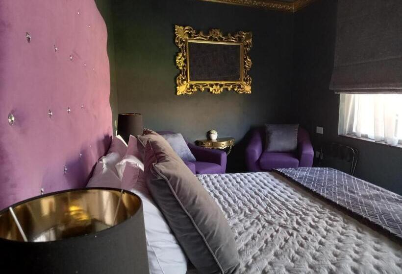 Suite with Terrace, Julina Boutique Living