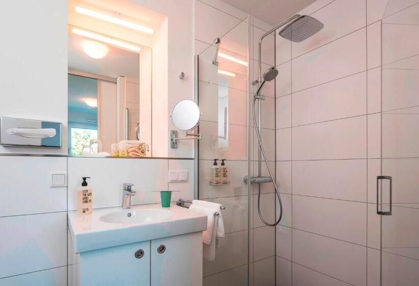 Superior studio with balcony, Mintrops Concierge