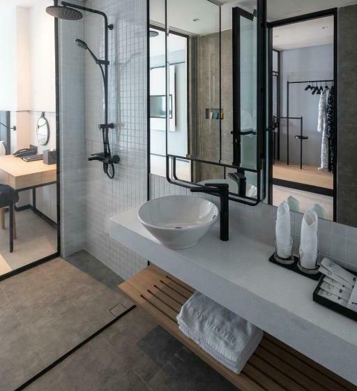 اتاق لوکس با تخت بزرگ, Anya Hotel Quy Nhon