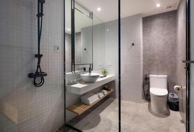 اتاق لوکس با تخت بزرگ, Anya Hotel Quy Nhon