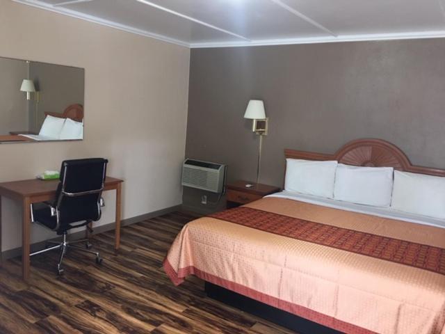 Номер Стандарт Индивидуальный, Hilltop Inn
