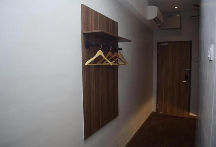 اتاق لوکس خانوادگی, Rest And Comfort Boutique