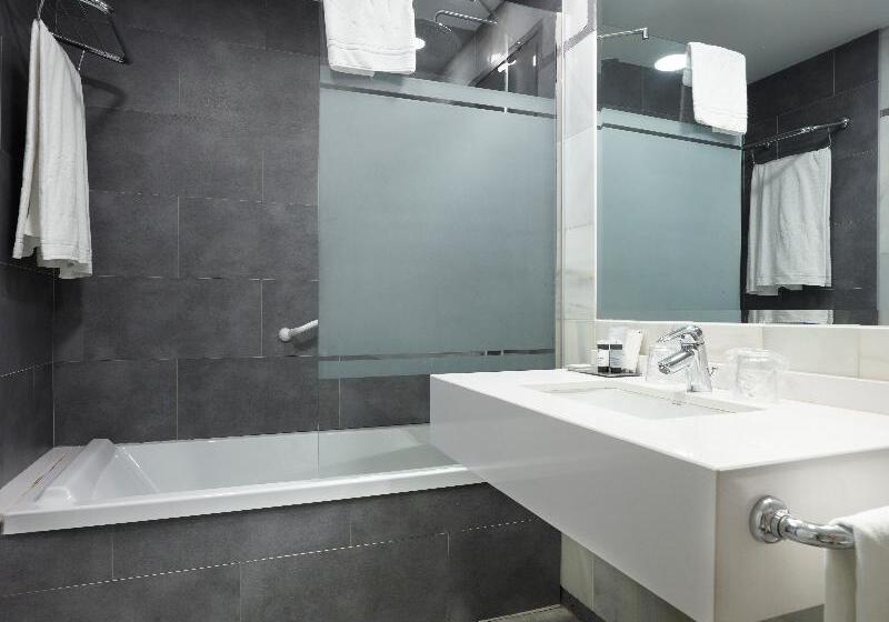 豪华三人间, Rest And Comfort Boutique