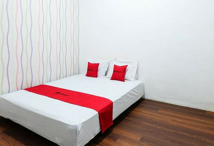 经济房, Reddoorz Near Ahmad Yani Airport 3