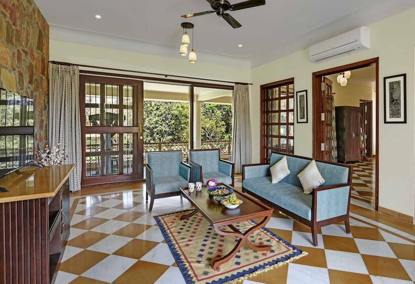 سوئیت پرزیدنت, Vatsalya Vihar   A Luxury Pool Villas Resort