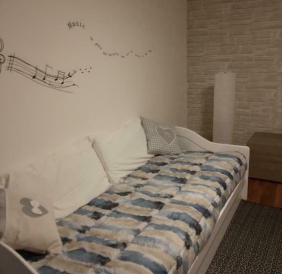 חדר סטנדרט, Ca  Virasolelh