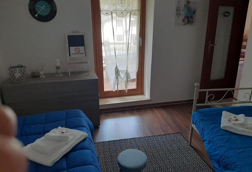 חדר סטנדרט, Ca  Virasolelh