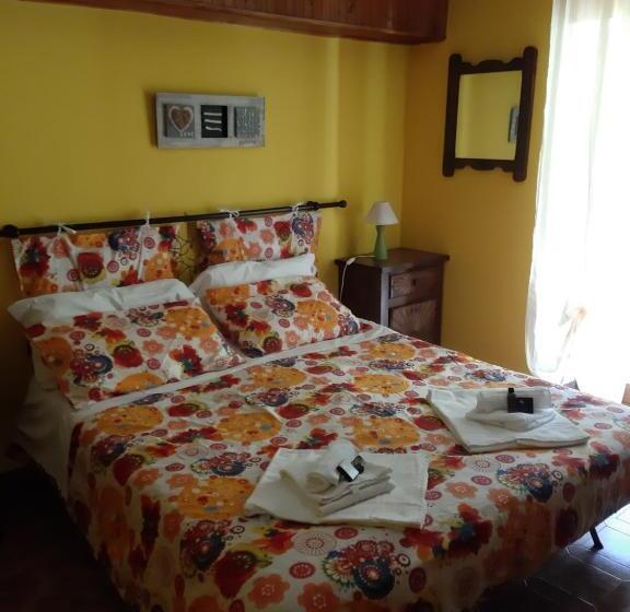 חדר סטנדרט לארבעה, Ca  Virasolelh