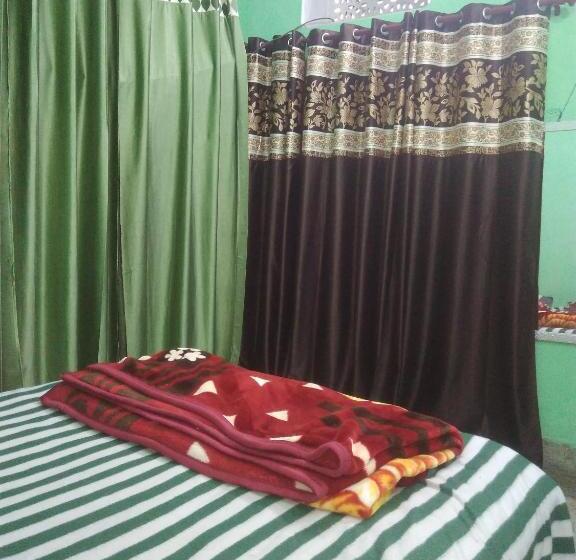 Standard-huone, K.s.n. Varanasi Paying Guest House