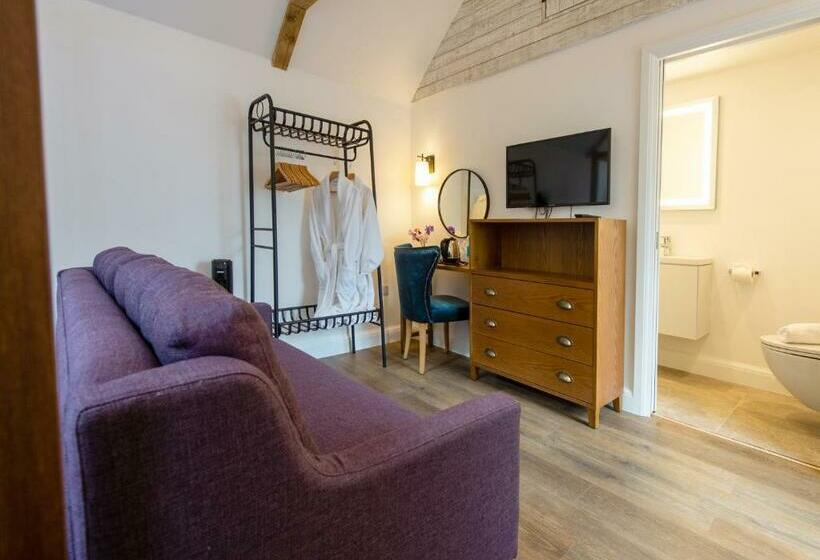 חדר דלוקס, The Withies Inn