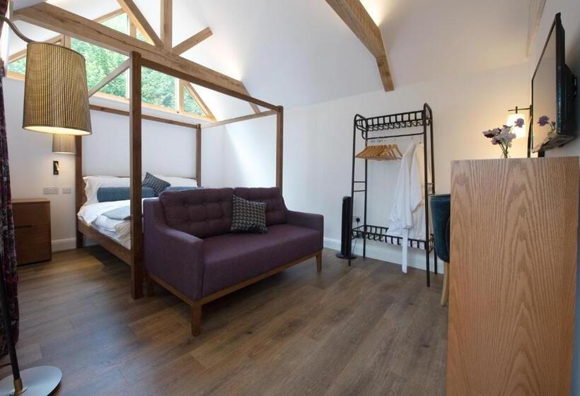 חדר דלוקס, The Withies Inn