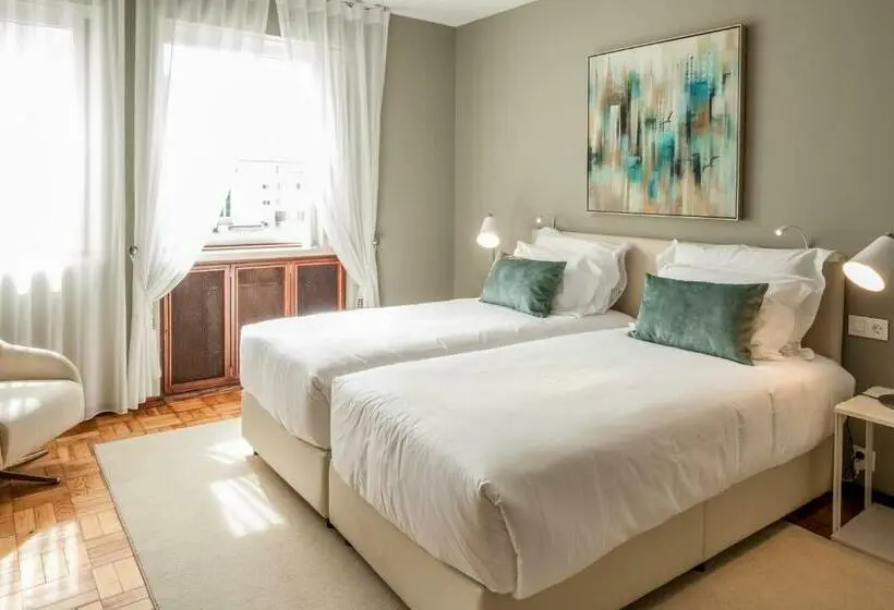 اتاق سوپریور, Luzeiros Suites