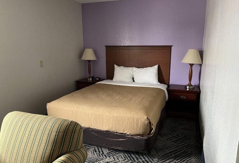 Люкс, Baymont By Wyndham Omaha Sw