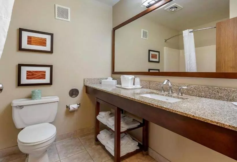 اتاق استاندارد, Comfort Inn