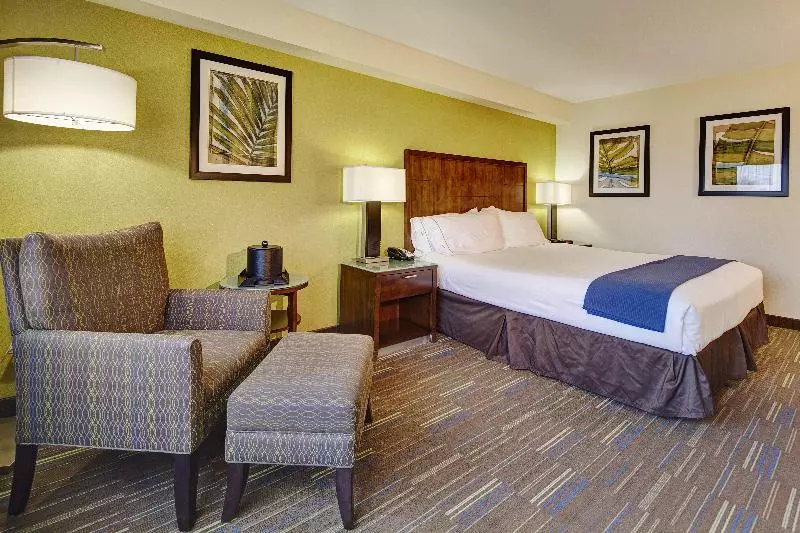 اتاق استاندارد, Holiday Inn Express San Diego South   National City, An Ihg