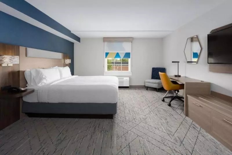 身障者適用キングサイズベッドルーム, Holiday Inn Express & Suites Williamsburg, An Ihg