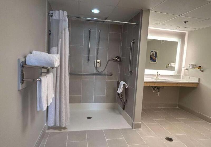 장애인을 위한 스위트, Best Western Plus Heritage Rail Inn & Suites