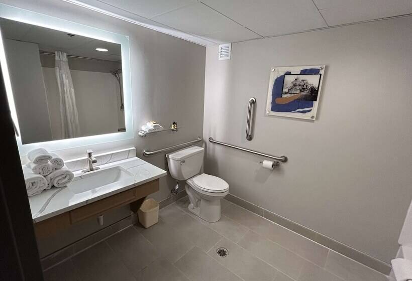 适合残疾人士使用的套间, Best Western Plus Heritage Rail Inn & Suites