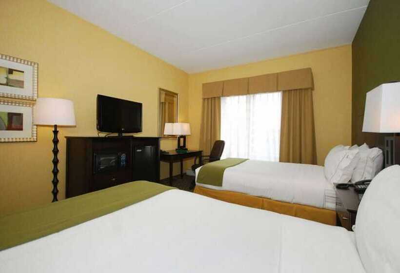 带2个双人床的标准工作室, Wingate By Wyndham Kittanning