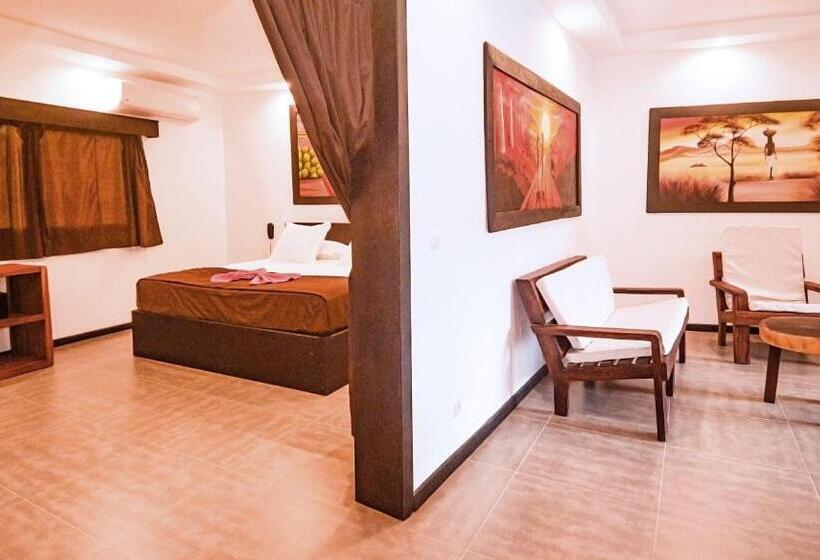 سوئیت با تخت بزرگ, La Bombonera